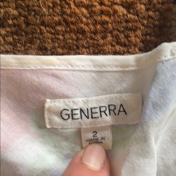 Generra Summer Top - Picture 2 of 3